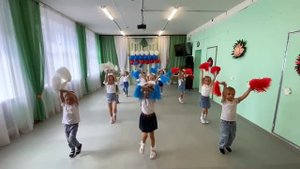 Флешмоб "Россия - мы дети твои", Исполняют: Дети подготовительной группы