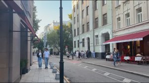 Патрики Москва - летняя прогулка по живым улицам столицы с атмосферой кафе, моды и яркой жизни