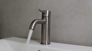 Смеситель для раковины AQUAelite, коллекция KINO, материал шлифованная нержавеющая сталь, RU720