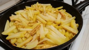 ужин в деревне - жареная картошка