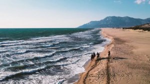 7046507-uhd_4096_1974_30fps