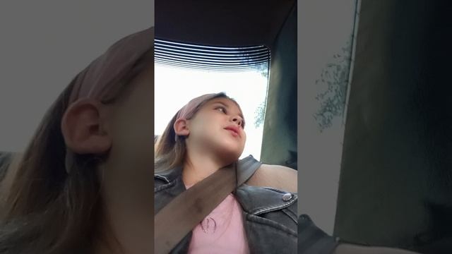 тоже типа пою не там просто смотреть онлайн