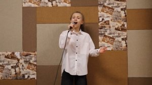 Зубкова Валерия. Средняя группа (солисты)