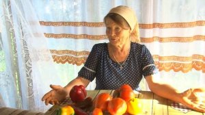 Специальный репортаж о бийчанке и её любви к цветам и овощам (Бийское телевидение)