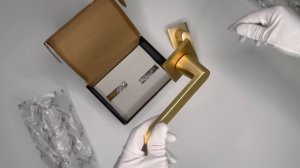 Ручка на раздельном тонком основании VETTORE R21.110 SSG(Сатинированное Золото)