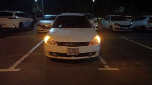 Повторители поворотов в зеркалах на Nissan Wingroad Y11