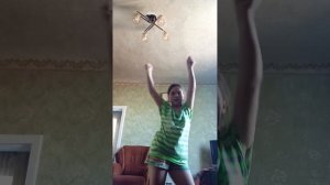 внимание Софочка танцует под винтаж Ева я любила