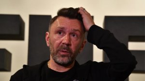 Отменить концерты Шнурова из-за отказа помочь армии призвали в России.