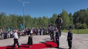 Чишминский район. Открытие памятника Максиму Серафимову. День ВДВ. Август 2025 г.