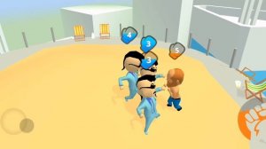 Лев играет в бокс