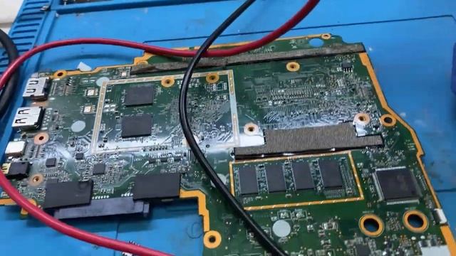 Ремонт ноутбука Lenovo, после перепада напряжения в квартире. смотреть онлайн