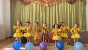 дождь идёт, а мы не плачем