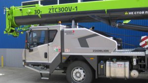 Автомобильный кран ZOOMLION г/п 30 тн