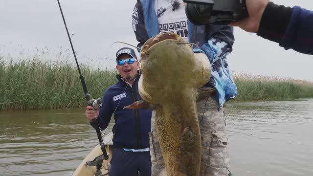 "НАУЧИ МЕНЯ"