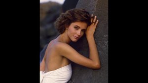 Алессандра Мартинес ( Alessandra Martines )