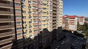 1-комнатная квартира 36,6 кв м с частичным ремонтом в ЖК "Лазурный"