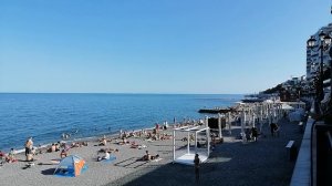 Ялта. Приморский пляж.