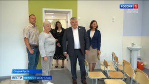 ГТРК СЛАВИЯ Визит врио губернатора Александра Дронова в школу номер пять в Старой Руссе  27.08.25