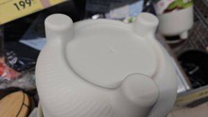 Чижик держит Марку, не смотря ни на что!Новый завоз новинок поражает своим объёмом.Очередной четверг