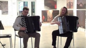 А. Дулёв - Парафраз на тему песни А. Петрова из к-ф - Я шагаю по Москве - Илона Савина (аккордеон),