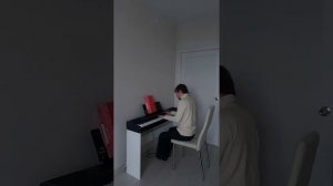 Мини-творческий вечер от Антона Хазипова.