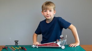 Автомодель "СпортМакс 8" от "ДеТИ" для самых Юных Техников. Категория 8+.