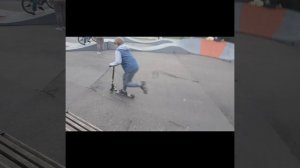 Эээээээ я упал