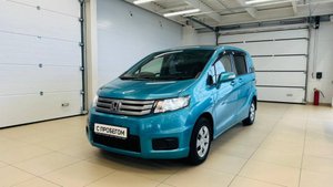 Honda Freed Spike, 2012 год