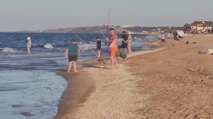 Отдых на Азовском море: Чем живет побережье в августе.