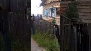 Доска и памятник Сергею Ивановичу Иванову - Лакею Цесаревича Алексея Николаевича