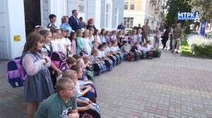 Юрий Ханин пригласил в гости будущих первоклассников из семей участников СВО