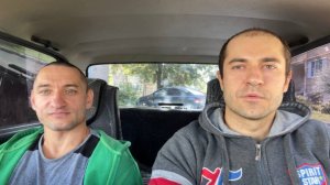 Один на легке, второй на максимум