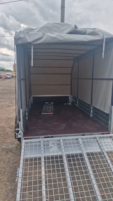 Лучший двухосный прицеп 3 метра. МЗСА 817731.022. С тентом и трапом. Видео обзор Трейли смотреть онлайн