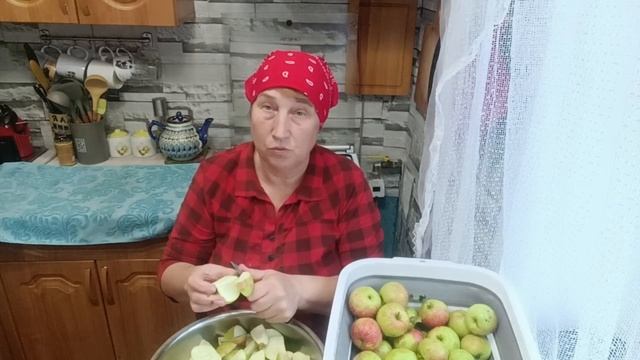 Домашний влог.Повидло сварилось,цыплята вывелись😊 смотреть онлайн