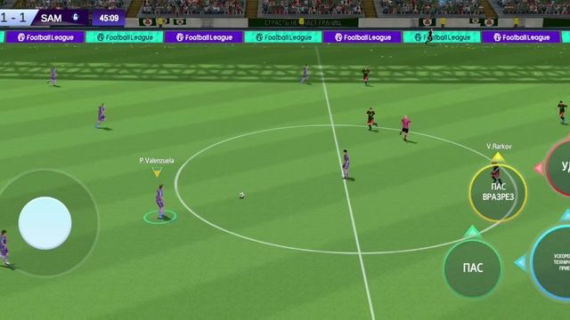 Играю матч в игре про футбол