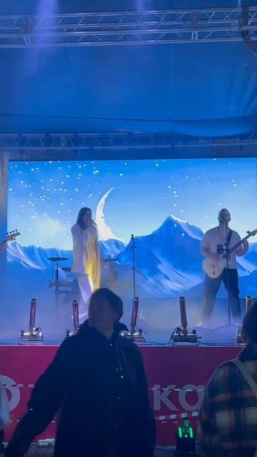 КАВЕР-ГРУППА | СТАНЦИЯ МИР смотреть онлайн