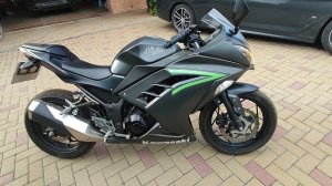 Продаю мотоцикл Kawasaki Ninja