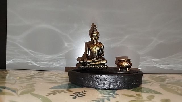 Буддизм. Буддийские притчи - О брахмане - следопыте и глупом радже смотреть онлайн