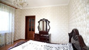 Дом в г.Санкт-Петербург с видом на пруд