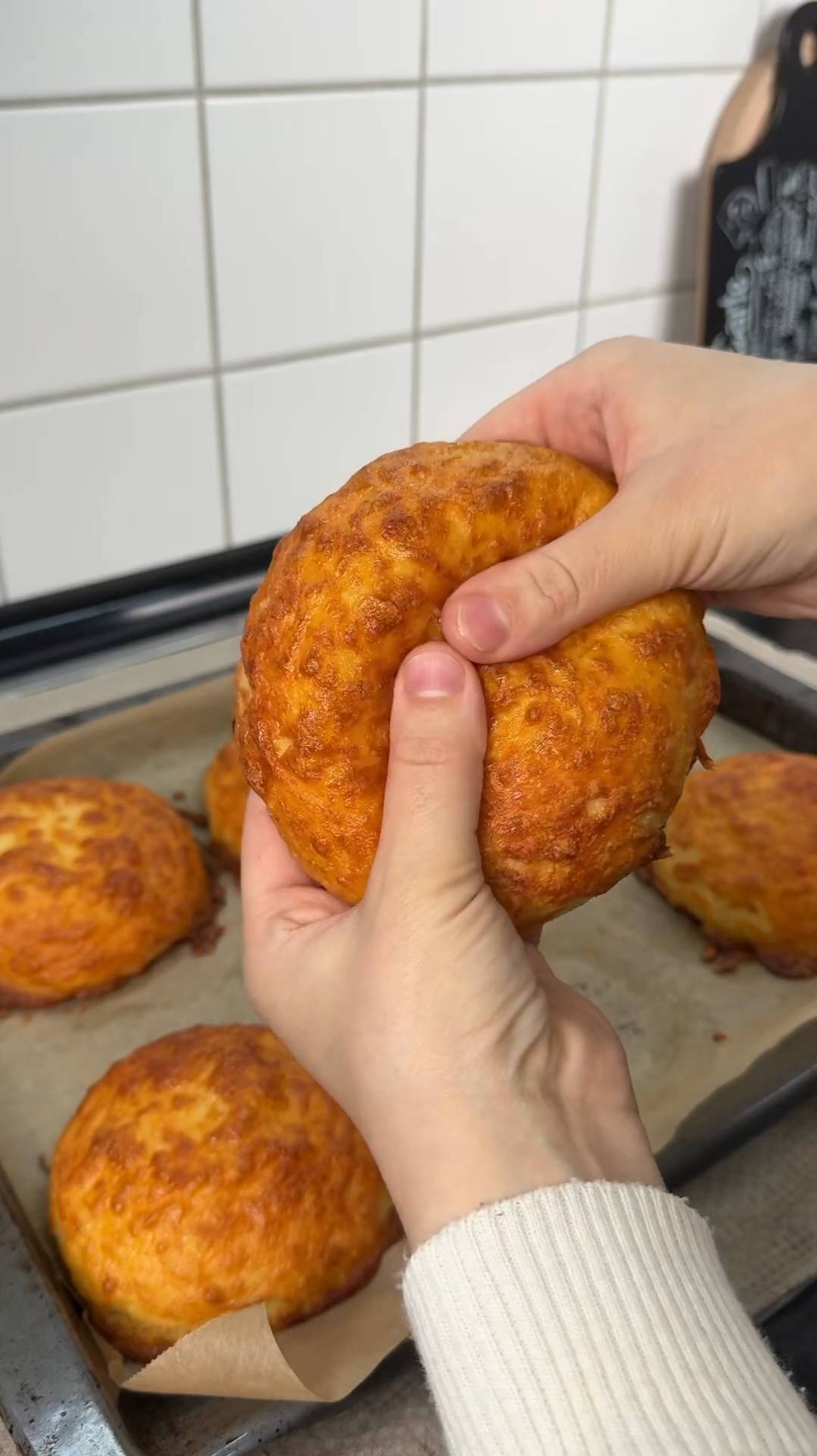 Сырные булочки смотреть онлайн