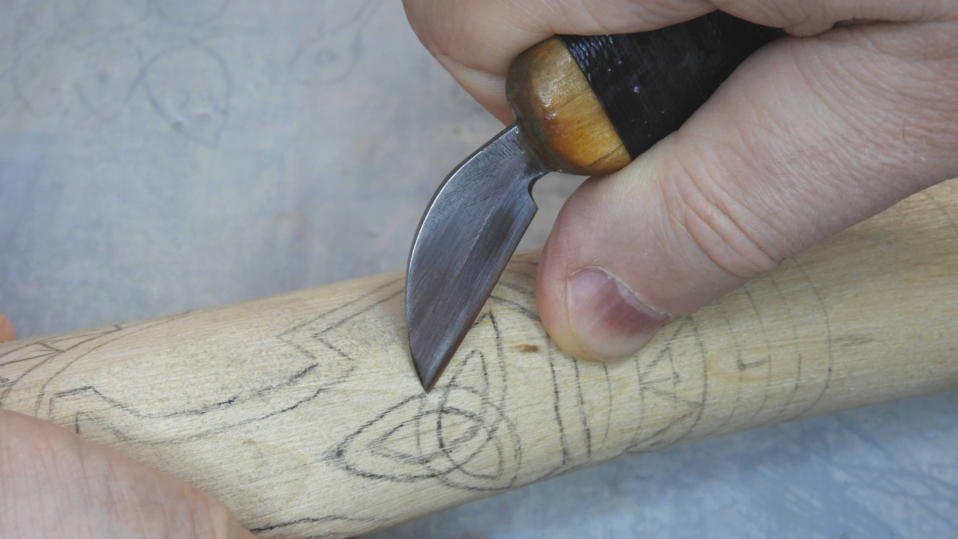 Молот ТОРА & Плетенка «Волна» на топорище #22 A Drawing On An Ax