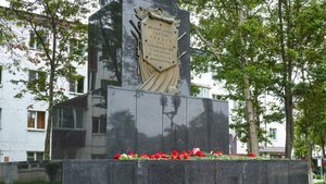 В Корсакове почтили память героев-освободителей