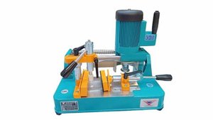 Yilmaz KM 212 - Портативный станок для фрезерования импоста