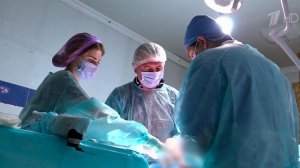 Российские военные медики встречают на передовой профессиональный праздник