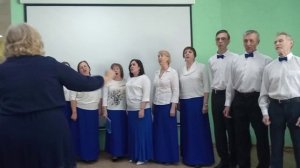 Встречайте виртуозов - хор "Квинта". Хорошо поют, правда?