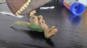 распаковка карнотавра. мотел.