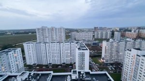 СРОЧНО ПРОДAЕTСЯ ВИДОВАЯ ДВУХКОМНАТНАЯ КВАРТИРА 53,6 кв.м. на 25 этаже 25 этажного дома.