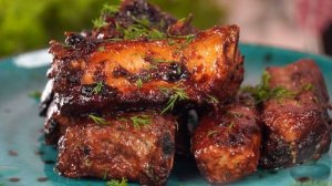 Мясо с дымным ароматом и ягодной кислинкой. РЁБРЫШКИ С ЧЕРНОСЛИВОМ И ВИШНЕЙ