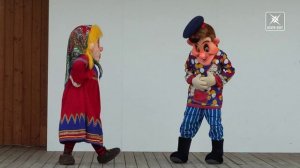 Вместе пели и плясали, вместе детство вспоминали. День двора прошёл в сквере 75-летия Победы