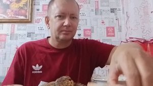 Саня на ужине